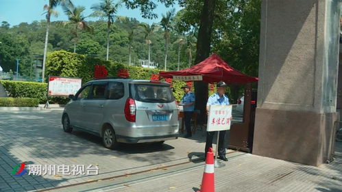 免費(fèi)開(kāi)放停車(chē)場(chǎng)緩解黃金周停車(chē)高峰，商超柜臺(tái)跟進(jìn)優(yōu)化服務(wù)